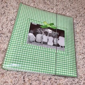 NWOT Photo Album Book Green Polkadot